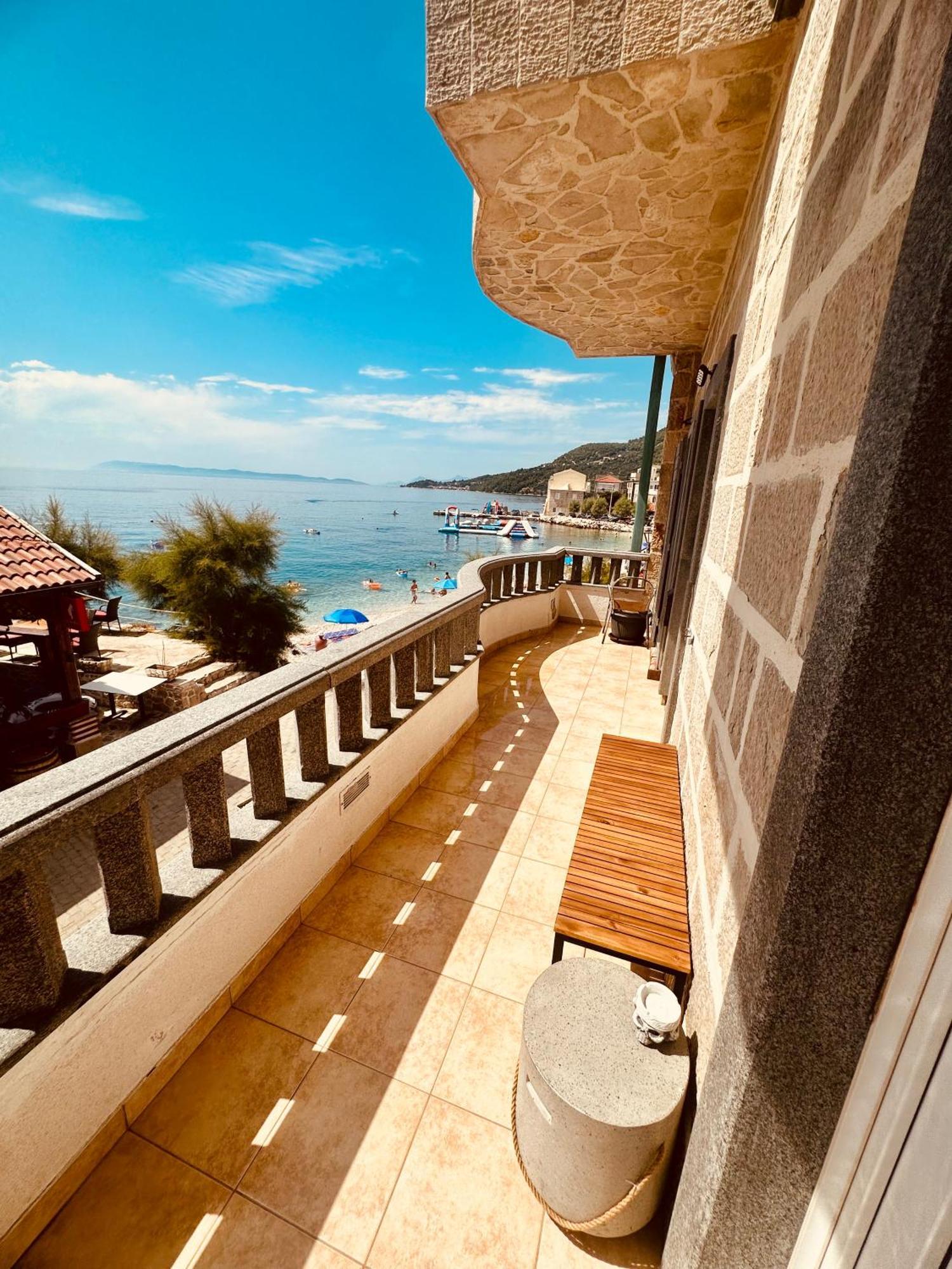 Villa Nevia 1 Drasnice Exterior photo